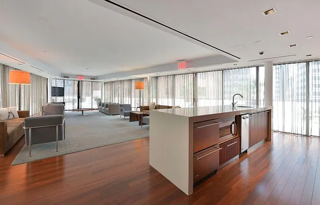 Rented by Compass | media 30