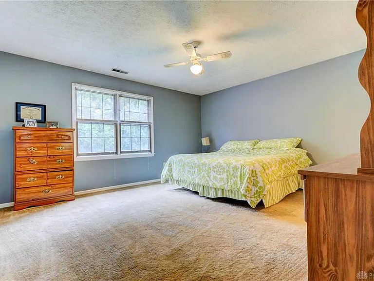 3142 Kerry Dr — Photo 11