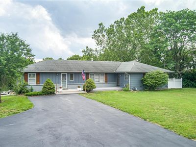 5741 Oak Grove Rd, Kansas City, KS, 66106