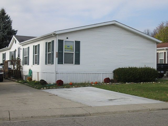 1st image of 155 Dunhill Dr