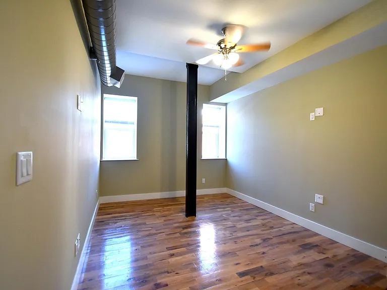 2315 Park Ave #1H — Photo 5