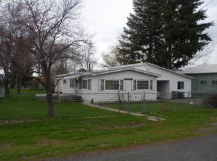 1206 Orchard St, Cove, OR 97824