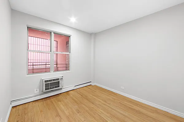 Rented by Level Group | media 15