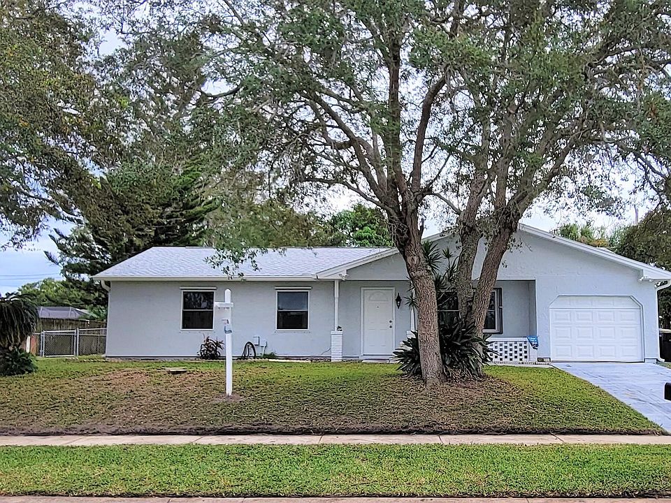 1st image of 981 Cadillac Dr NE