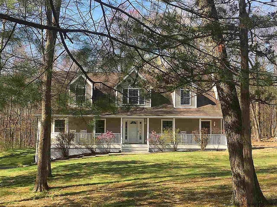1st image of 10 Chelsea Ct