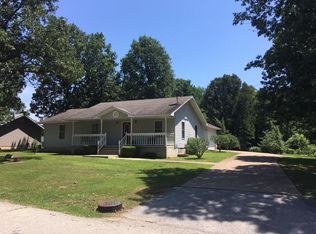 1349 Highland St, Cabool, MO 65689
