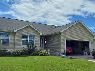 3021 28th Ave SW, Cedar Rapids, IA 52404