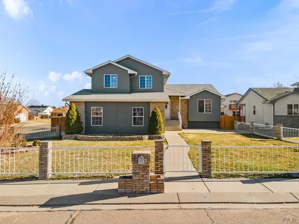 12 Tamar Ct, Pueblo, CO 81005