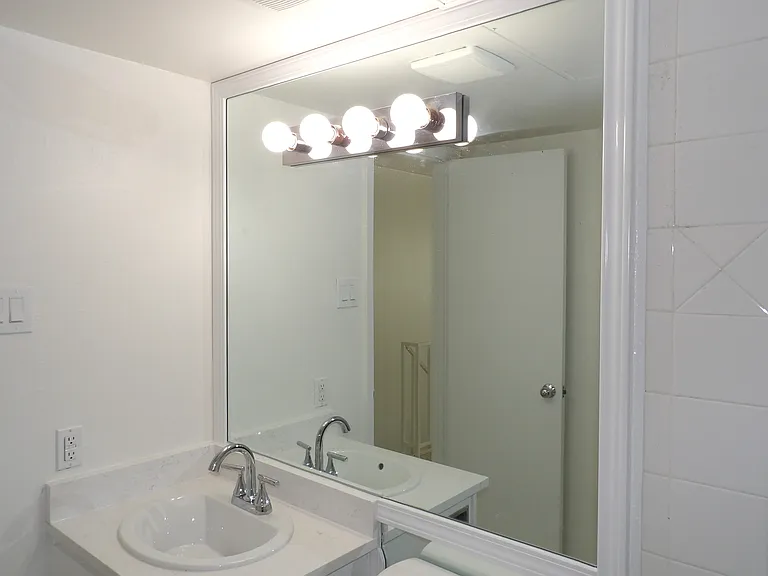 4431 Travis St #107 — Photo 8