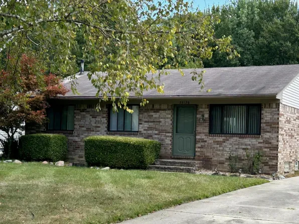 23126 Elmgrove St, Farmington Hills, MI 48336