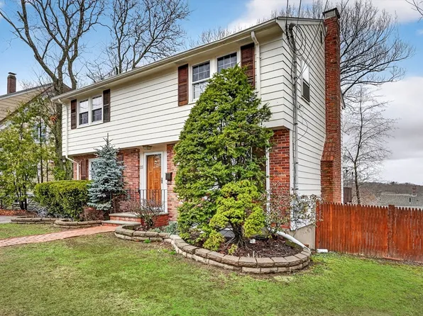 99 Vermont St, West Roxbury, MA 02132