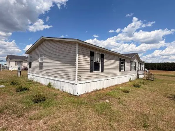 191 Blair Dr, Cairo, GA 39828
