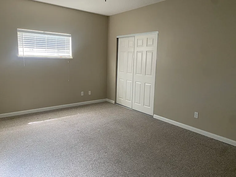 2081 SE Wild Meadow Cir — Photo 9
