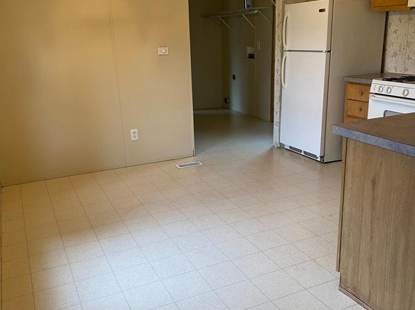 (undisclosed Address)