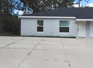 9426 N Manashee Dr, Dunnellon, FL 34434