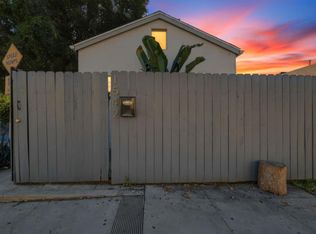 1542 W 17th St, Los Angeles, CA 90006