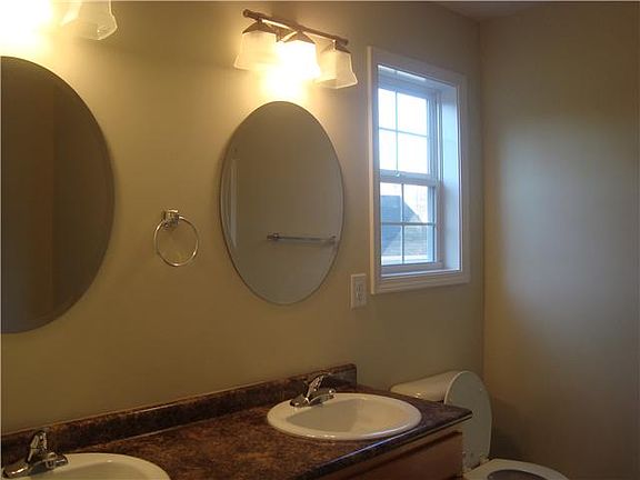 5th image of 14 Chalet Hls Lot 14