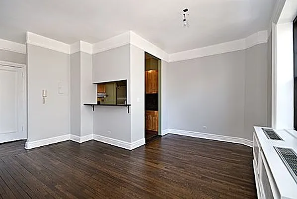 Rented by Domus Realty | media 26