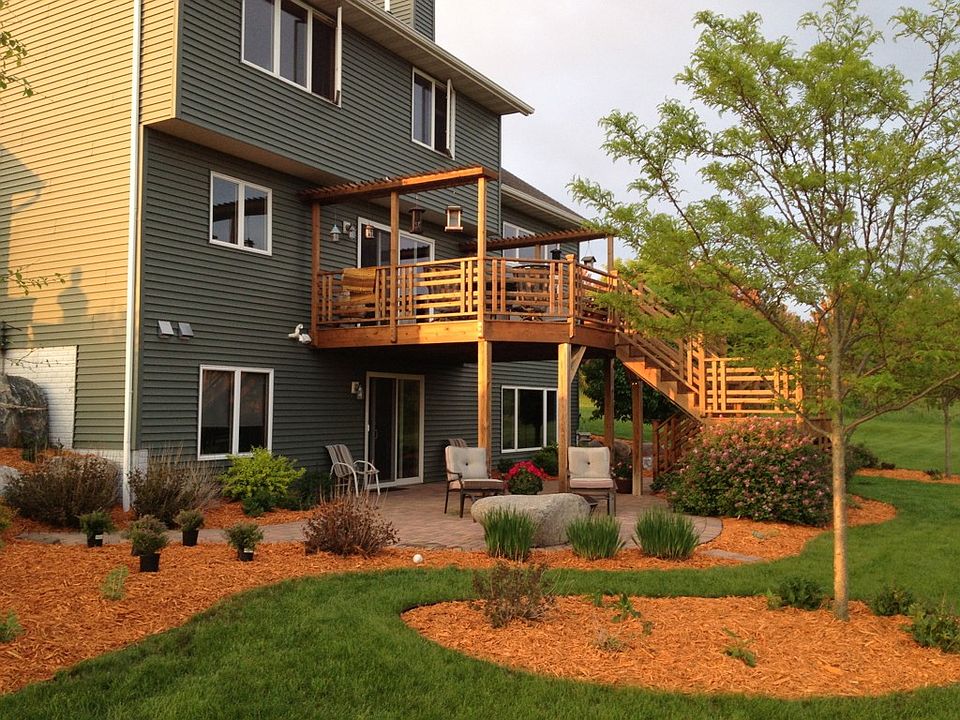 2nd image of 799 Starlight Ave