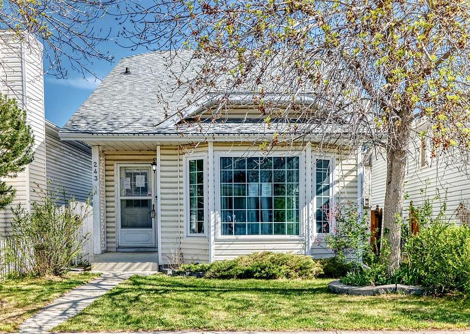 1st image of 243 Erin Meadow Close S