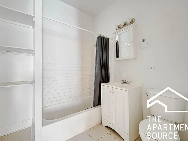 1500 N Kedzie Ave #15243 — Photo 12