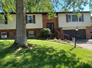 2251 Circle Dr, Milton, WV 25541