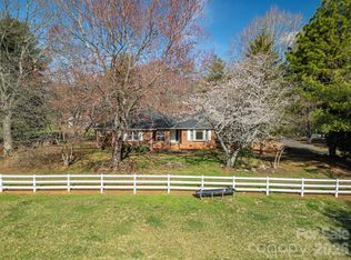 221 Lee Black Rd, Cherryville, NC 28021