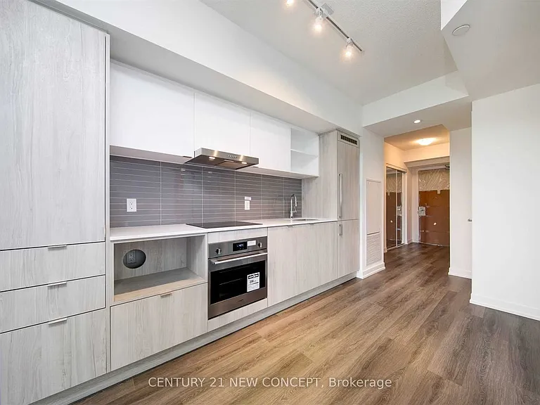 138 Downes St N #3816 — Photo 9