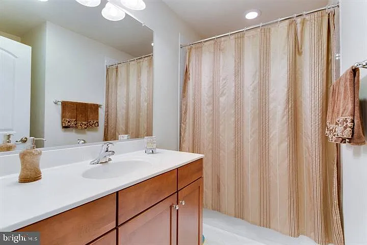 2149 Red Vine Dr — Photo 29