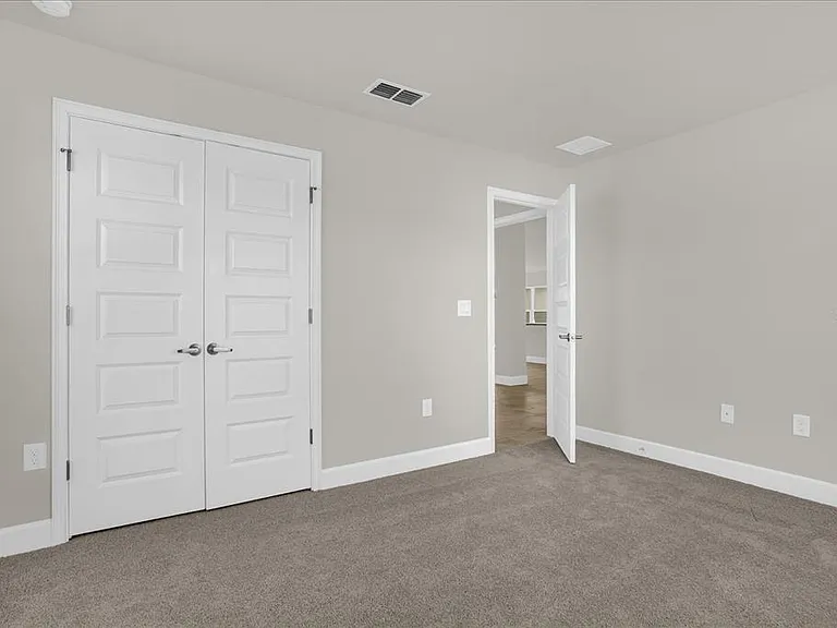 671 Tanaro Ln — Photo 13