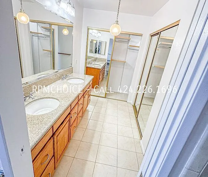 23821 Stanhurst Ave — Photo 20