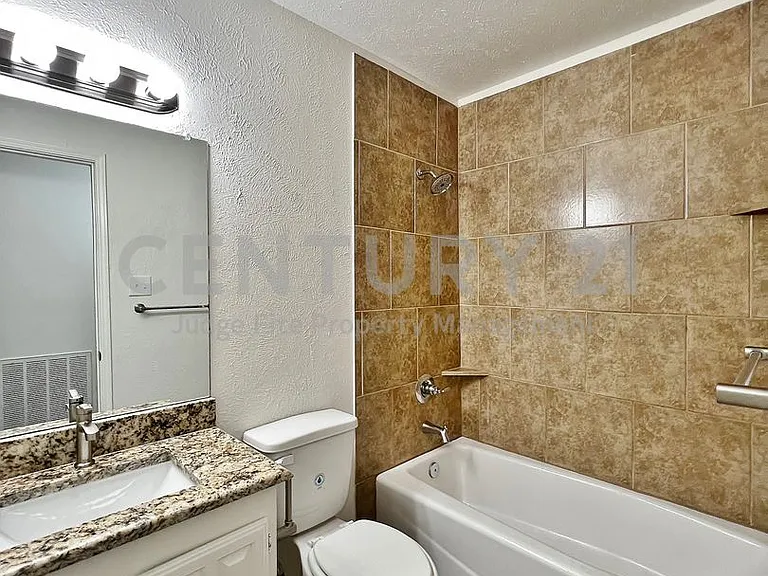 1028 Whitewater Trl — Photo 17