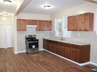 100-102 Lyons Ave, Newark, NJ