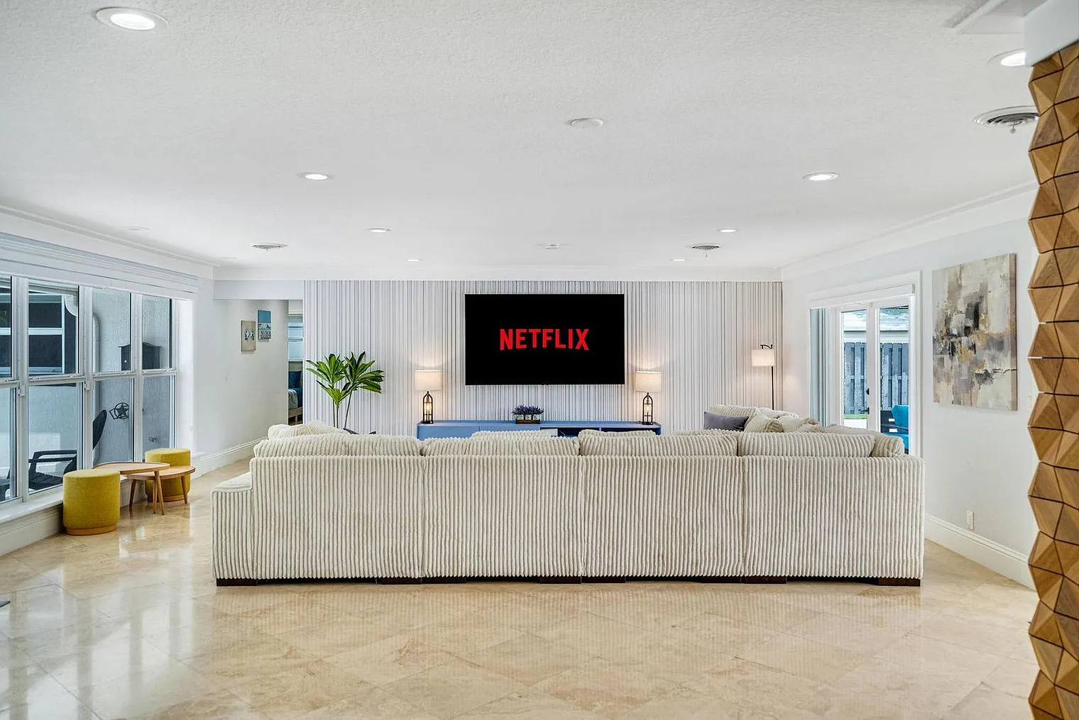 3 bed, 2.0 bath, $11,660 — Photo 1
