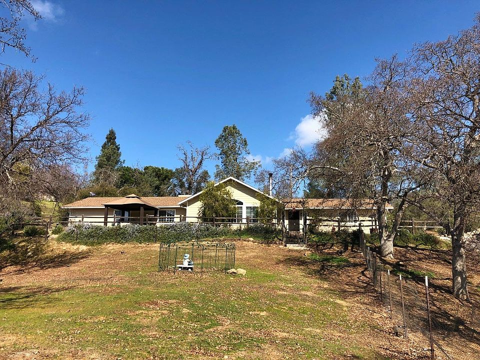 1st image of 43576 Crystal Cave Cir