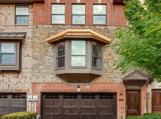 1511 Biltmore Ln, Irving, TX 75063