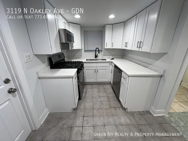 3119 N Oakley Ave #GDN — Photo 1