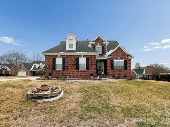 842 Treva Anne Dr SW, Concord, NC 28027
