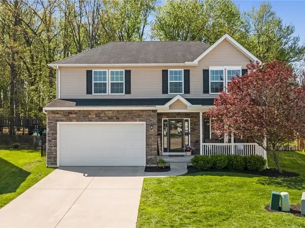 38410 Loman Ct, North Ridgeville, OH 44039