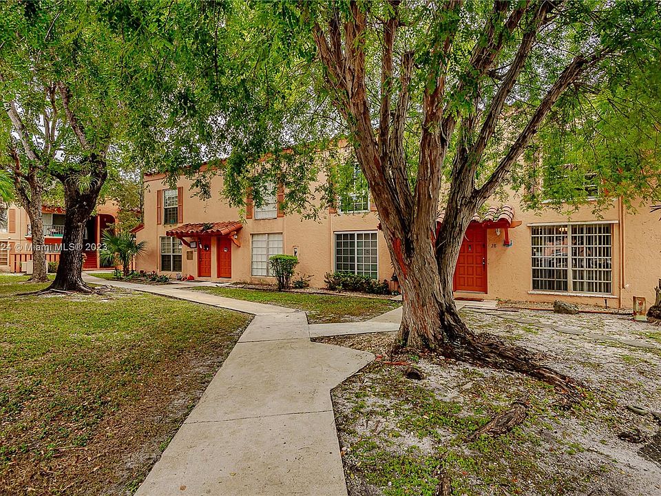 1st image of 7125 Miami Lakes Dr APT Q28