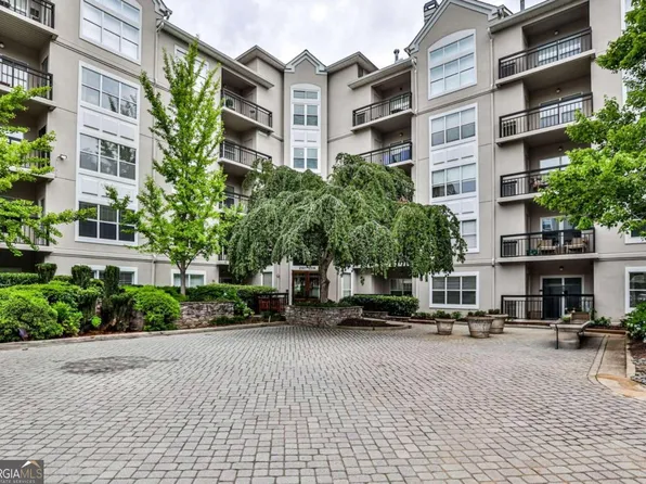 2401 River Green Dr NW, Atlanta, GA 30327