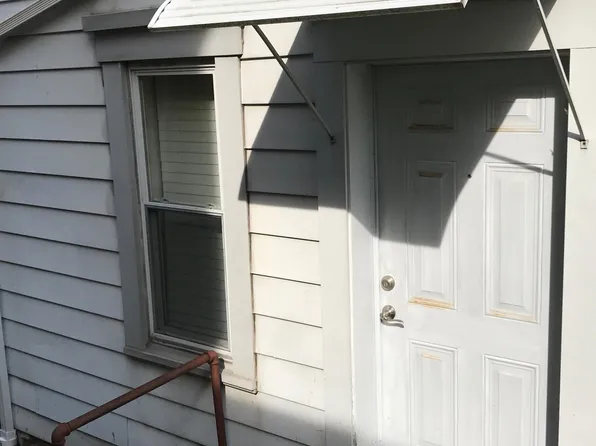 596 E Maiden St #2, Washington, PA 15301