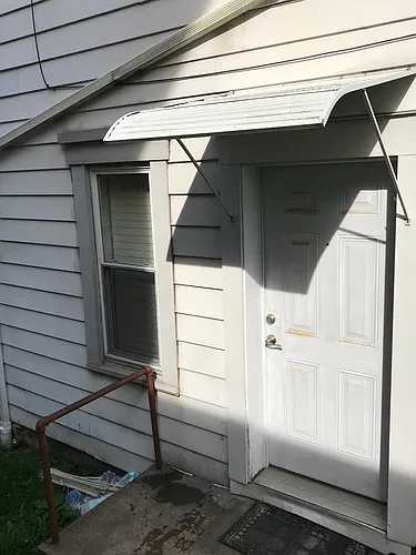 596 E Maiden St #2 Photo 1