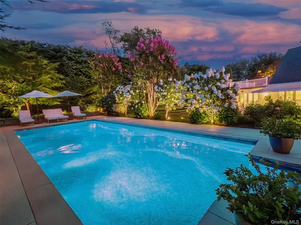 35 Highland Road, Glen Cove, NY 11542