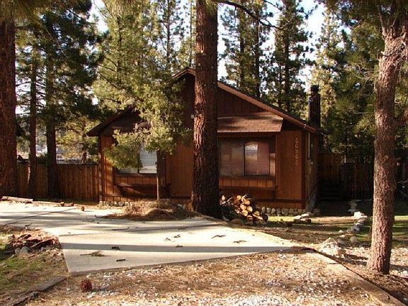 3rd image of 46942 Skyview Ln