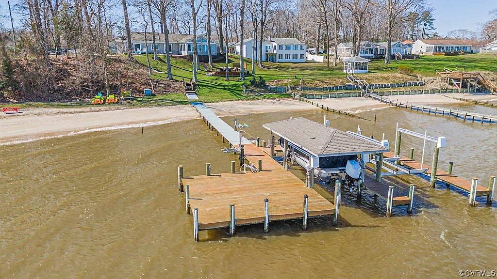 497 Riverside Dr, Center Cross, VA 22437 Zillow