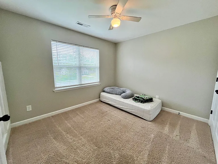 108 Wynstone Dr — Photo 18