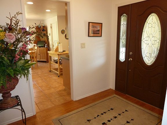 2nd image of 1755 Calle Del Arroyo