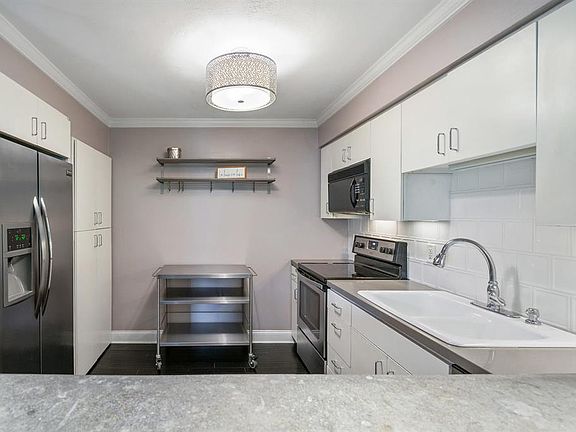 4th image of 5740 Martel Ave APT A09
