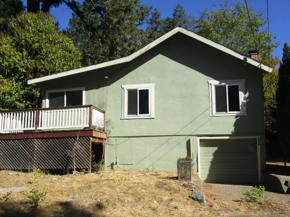 105 Montezuma Ave, Forest Knolls, CA 94933